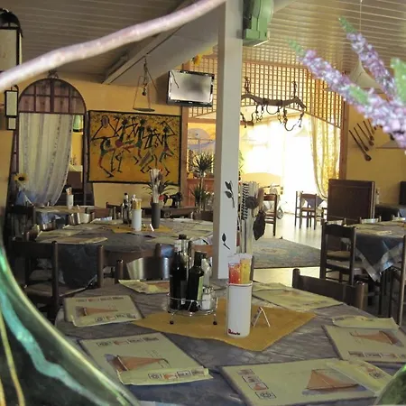 酒店 Al Cason 2*